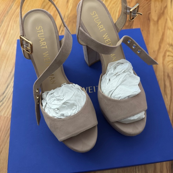 Stuart Weitzman Ryder Platform Heel Sandal Beige Suede Strap Size 38 - Picture 1 of 5